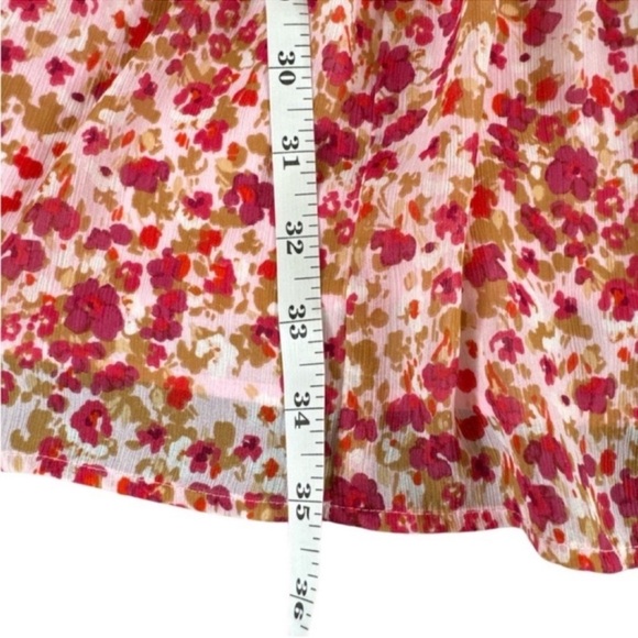 J. CREW Long Sleeve Floral Mini Dress w/Ruffle
Bottom, Keyhole Tie Neck, Size S. - Picture 8 of 8